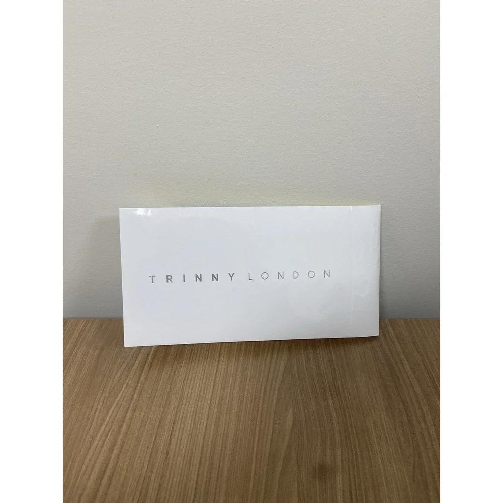 Trinny London‎ Gift bag And Empty Shipping Box ONLY No Makeup included